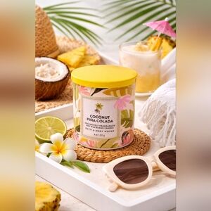 🌴 Bath & Body Works Coconut Piña Colada Candle | Tropical Summer Scent (8 oz)